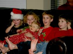 2005-12-24-Christmas-Eve-18.JPG